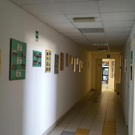 Ipsia Hostel *